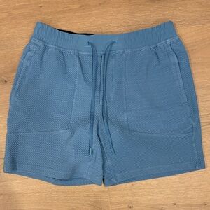 lululemon athletica Men's Textured Blue Athletic Shorts